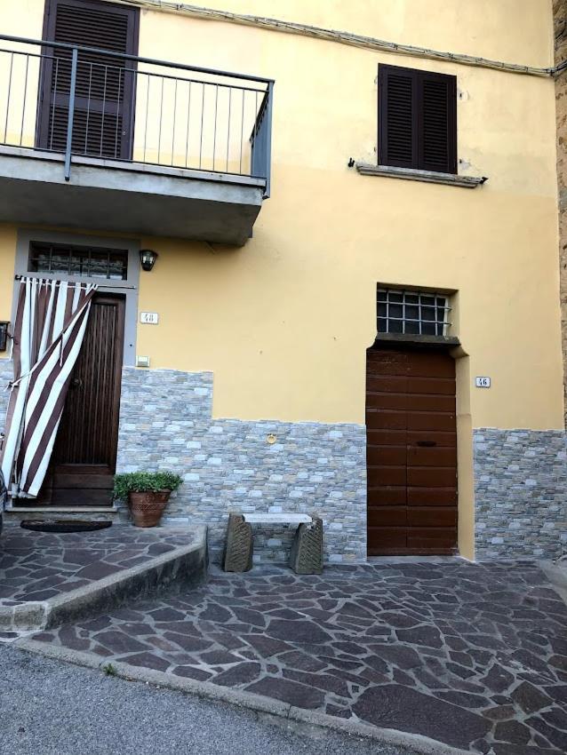 Appartamento Stella: Nel Cuore Delle Colline Toscane Chianni Bagian luar foto