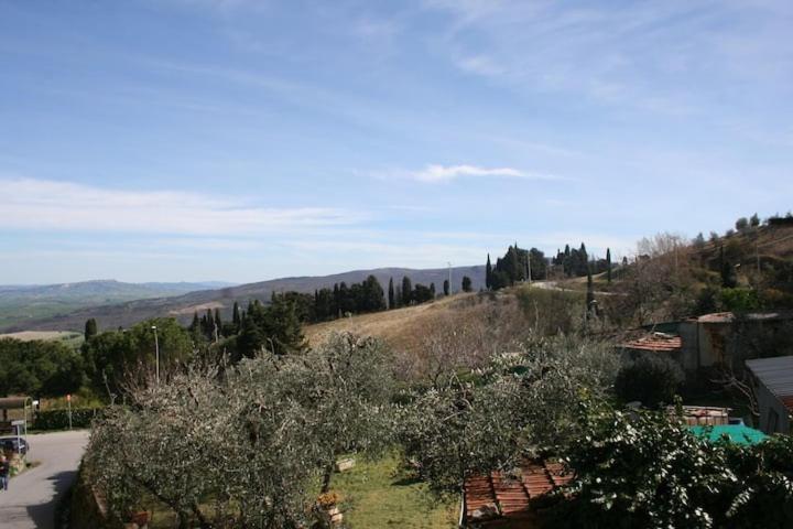 Appartamento Stella: Nel Cuore Delle Colline Toscane Chianni Bagian luar foto