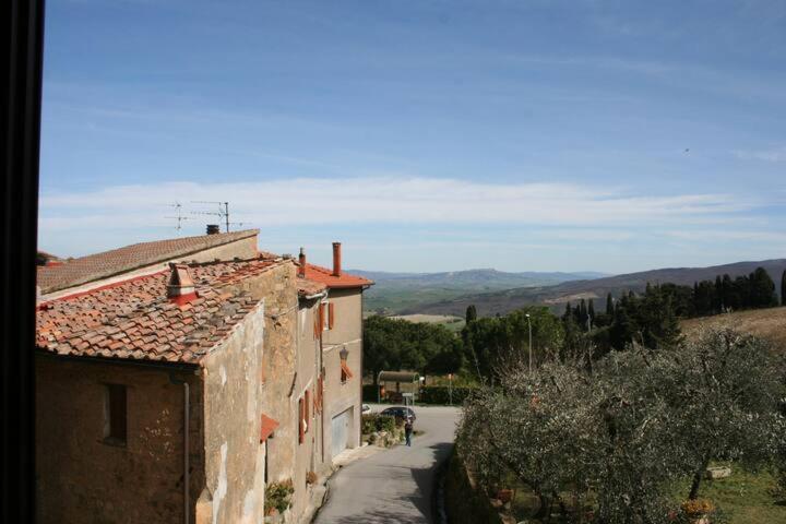 Appartamento Stella: Nel Cuore Delle Colline Toscane Chianni Bagian luar foto