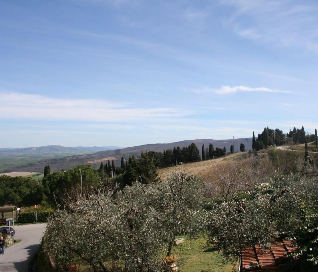 Appartamento Stella: Nel Cuore Delle Colline Toscane Chianni Bagian luar foto